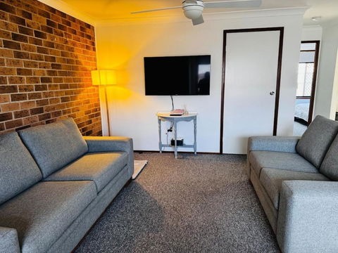 Quiet, 2bdrm Retreat In Tamworth - Accommodation Gold Coast 0