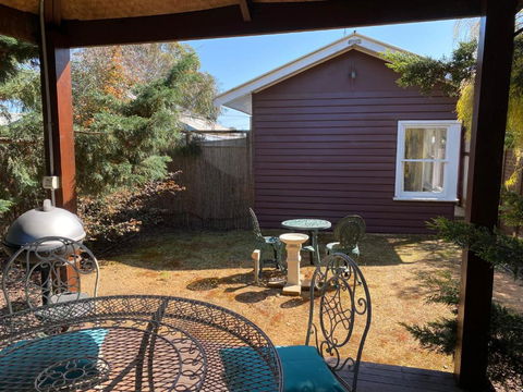 R&R Blue Diamond Luxury Studio Maryborough, Vic - Accommodation Gold Coast 0