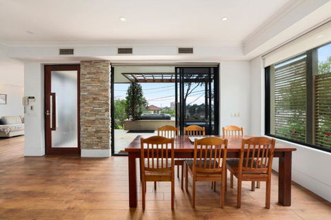 Ra Wonga - Queenscliff Beach House - Accommodation Gold Coast 1