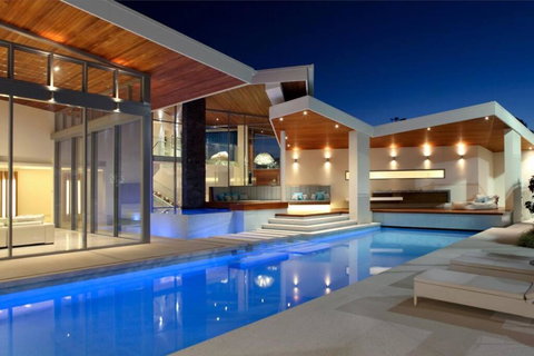 Racquet Retreat By Noosa Secret Destinations- Short Walk To Hastings Street - Accommodation Gold Coast 0