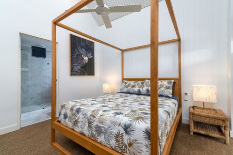 Raffles - Accommodation Gold Coast 2