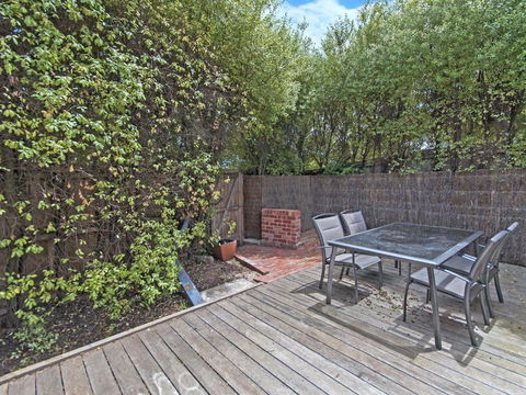 Railway Cottage - Accommodation Gold Coast 2
