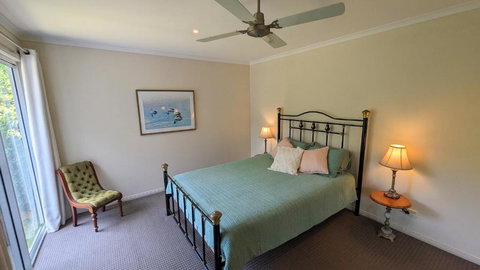 Rainforest Deluxe Bungalow - Accommodation Gold Coast 2