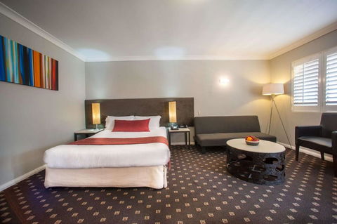 Ramada Hotel & Suites By Wyndham Cabramatta - Accommodation Gold Coast 1
