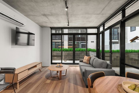 Rambla At Solarino House - Accommodation Gold Coast 3