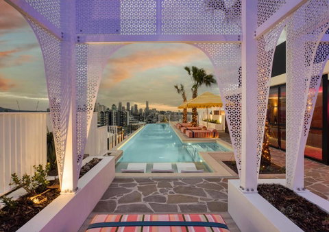 Rambla At South City SQ - Accommodation Gold Coast 0