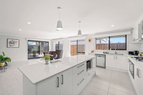 Ramlegh Spring Estate - High Quality Family Living - Accommodation Gold Coast 2