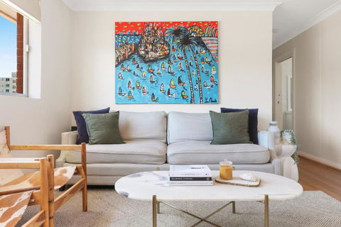 Randwick L 3 Bedroom Apartment + Parking - Gold Coast 4U 1