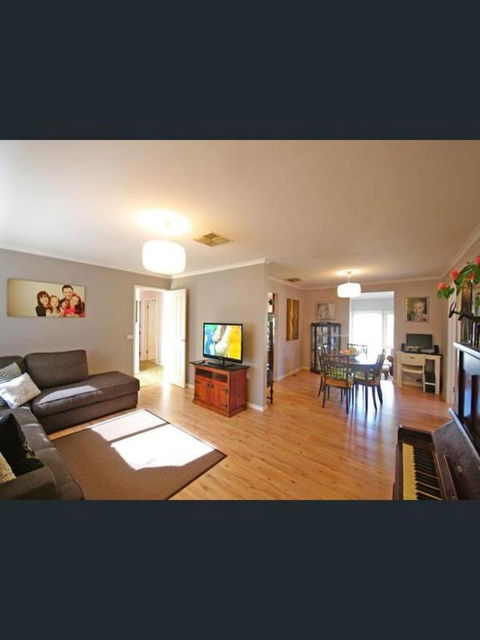 Ravenhill House - Accommodation Gold Coast 1