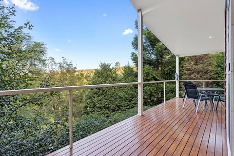 Ravensbourne Escape- Kookaburra Kottage - Accommodation Gold Coast 1
