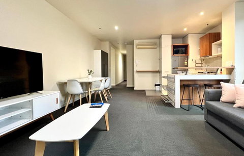 Readyset Apartments On Little Bourke - Accommodation Gold Coast 1
