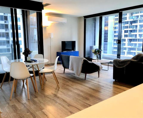 ReadySet Apartments On Spencer - Accommodation Gold Coast 3