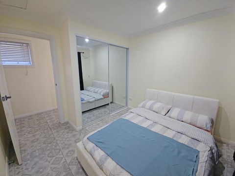 Realhome - 1 Gold Coast 1
