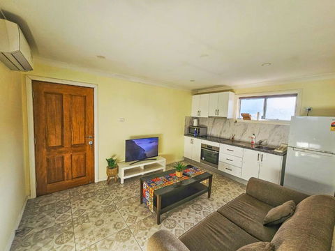 Realhome - 1 Gold Coast 3