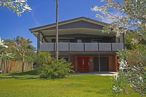 Red Door Beach House - 1 Gold Coast 0