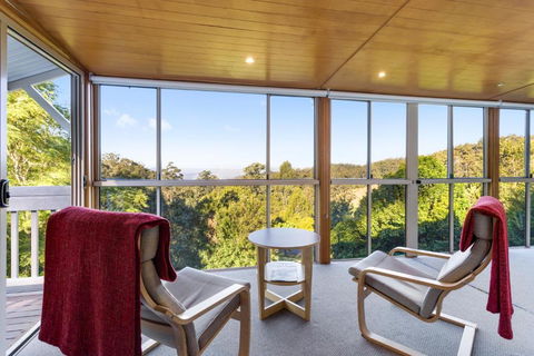 Ravensbourne Escape - Windsong - Accommodation Gold Coast 0