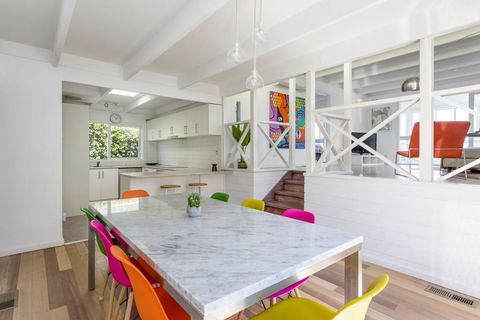 At Agnes Ave: Coastal Views - Accommodation Gold Coast 2