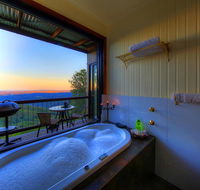 At Remingtons Private Cottages  Lodge - 1 Gold Coast
