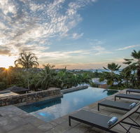 at Water's Edge Resort - 1 Gold Coast