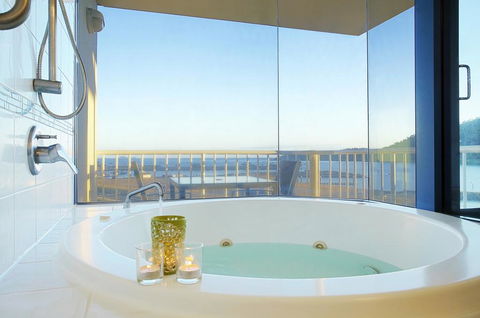 At Whitsunday Vista Holiday Apartments - 1 Gold Coast 3