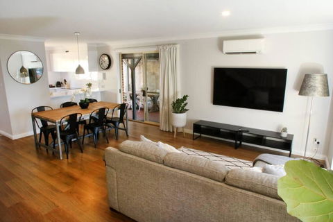 Austinmer On The Beach - Gold Coast 4U 1