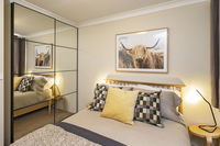 Avalanche 6 - Sophisticated style modern comfort with a central location