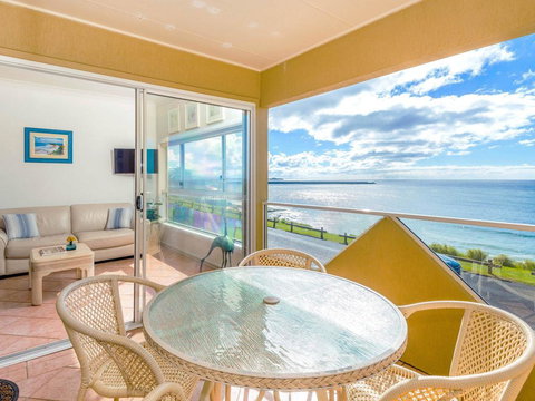 Avalon 1 - Overlooking Beautiful Convent Beach - Accommodation Gold Coast 0