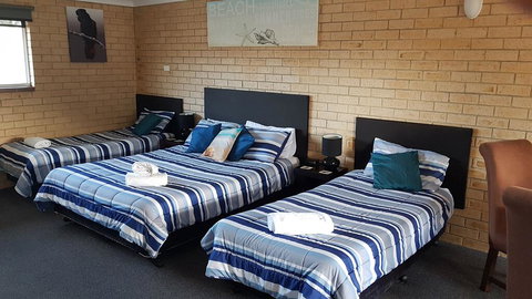 Avlon Gardens Motel - 1 Gold Coast 0