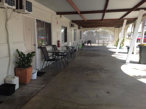 Ayr Max Motel - Accommodation Gold Coast 2