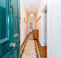 Azile 1875 Heritage Victorian Duplex - Gold Coast 4U