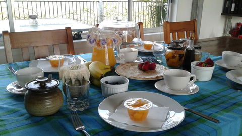B&B Squeakygate Retreat - Gold Coast 4U 3