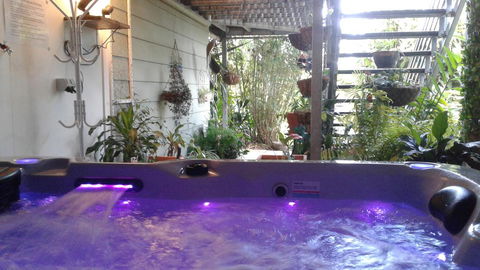 B&B Squeakygate Retreat - Gold Coast 4U 1
