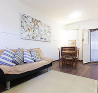 B3 Walk to UWA Swan River on the Nedlands Border - Gold Coast 4U