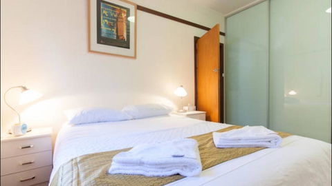 B4 Apartment Close To City, UWA, Nedlands & Swan River - Accommodation Gold Coast 0