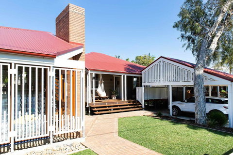 Bacchus - Accommodation Gold Coast 1