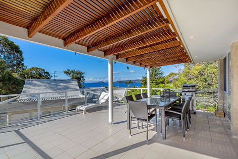 Bagnall Avenue, 1 - Accommodation Gold Coast 0