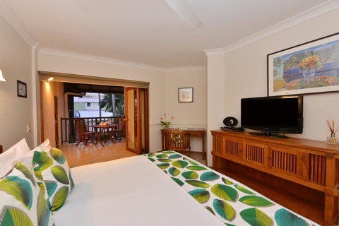 Balinese Style Studio - Accommodation Gold Coast 2