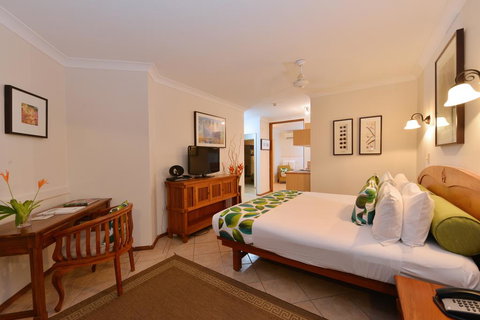 Balinese Style Studio - Accommodation Gold Coast 3