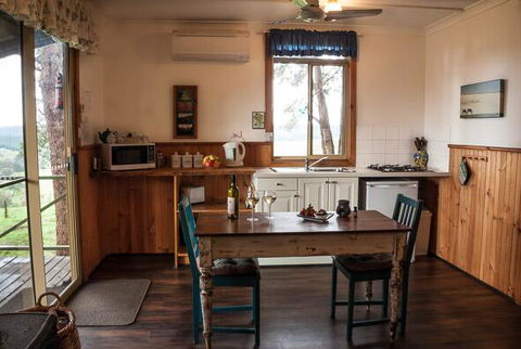 Balingup Heights Hilltop Forest Cottages - Accommodation Gold Coast 1