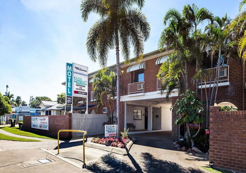 Banjo Paterson Motor Inn - Gold Coast 4U 1
