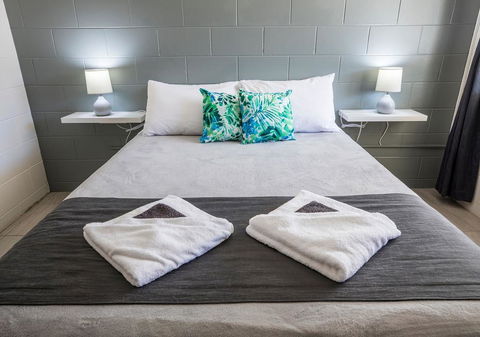 Banjo Paterson Motor Inn - Gold Coast 4U 0