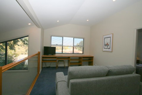 Banjos Way 2/23 Banjo Patterson Crescent - Accommodation Gold Coast 2