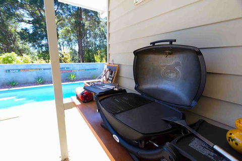 Barefoot Escape - Gold Coast 4U 0