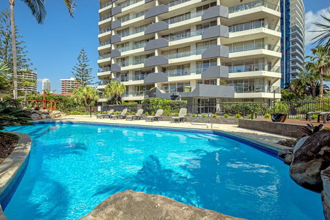 Baronnet Apartments - Accommodation Gold Coast 1
