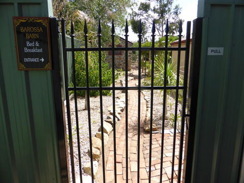 Barossa Barn Bed And Breakfast - Gold Coast 4U 3