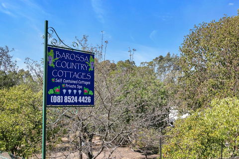Barossa Country Cottages - Gold Coast 4U 0
