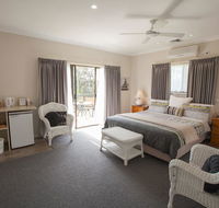 Batemans Bay Manor - Bed and Breakfast - Gold Coast 4U