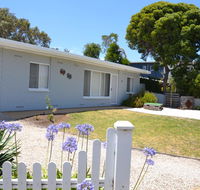 Bay Breeze Cottage - Accommodation Gold Coast