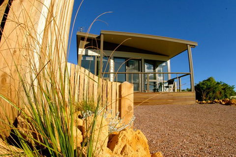 Bay Of Islands Apartments - Accommodation Gold Coast 0