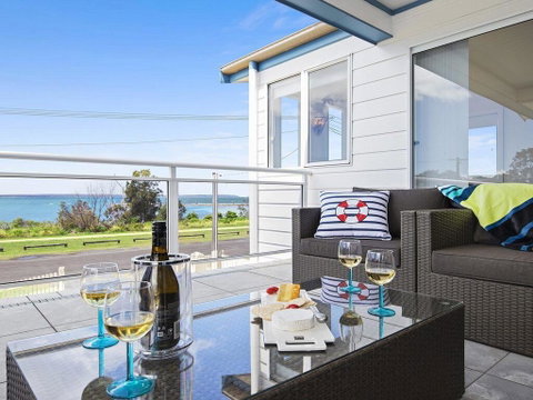 Bay Views - Panoramic Jervis Bay Views - Accommodation Gold Coast 0